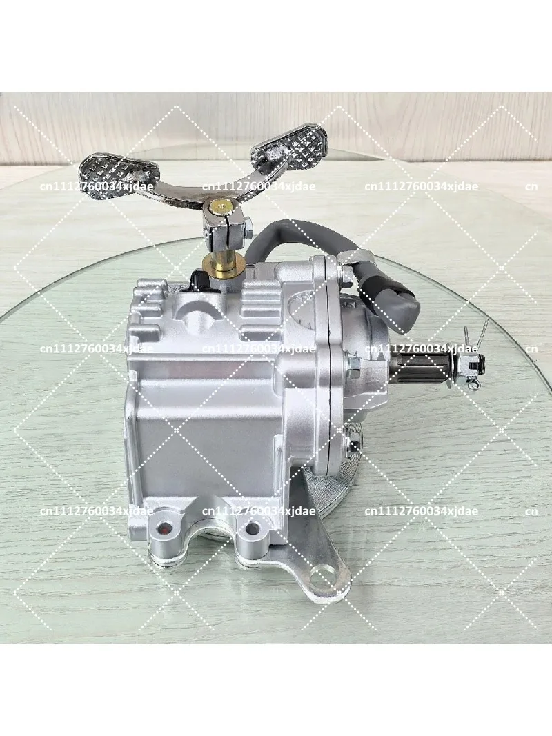 Heavy-Duty Reverse Gearbox Universal Fit for 150-350cc Tricycle Motorcycles