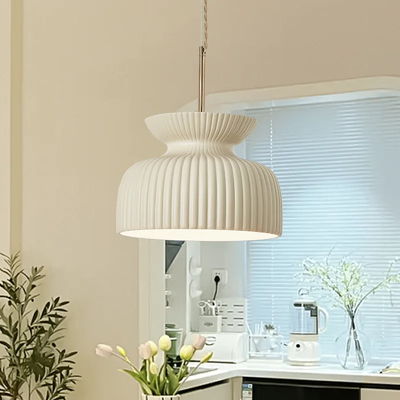 北欧風シンプルレストランシャンデリアカフェバーライトフレンチシャンデリア民泊インスタ映え店舗商業用