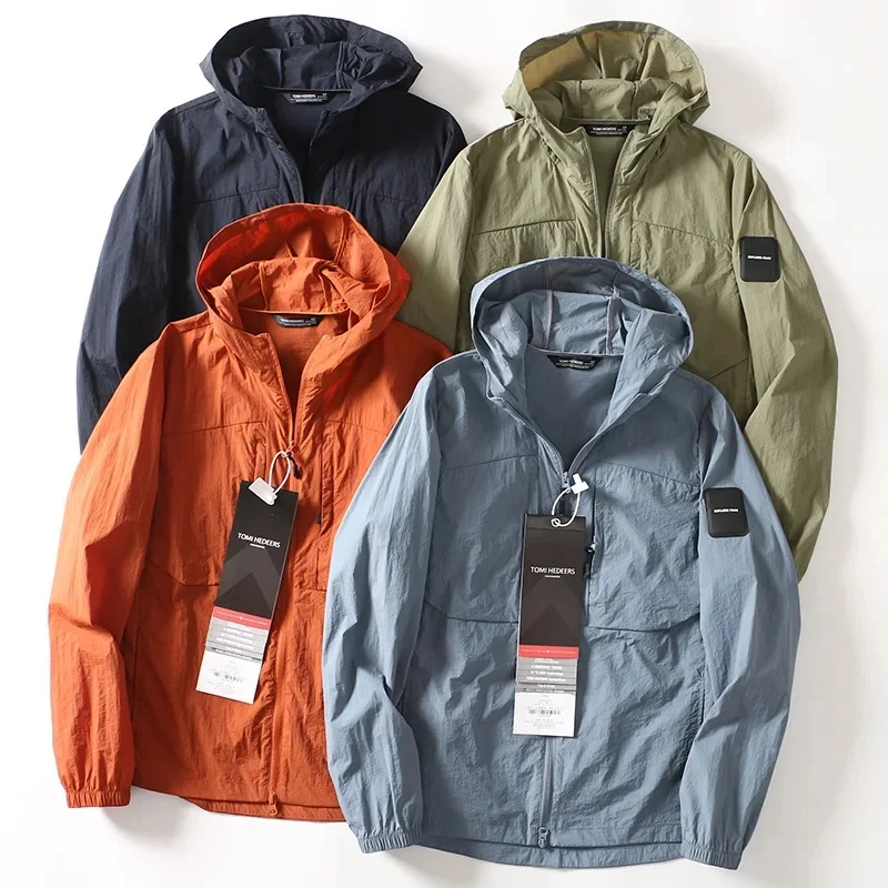 Sun Protection Jacket Men Summer Lightweight Hooded Zip Up Jackets Hiking Coats Men Breathable Sports Coats Lightly Waterproof