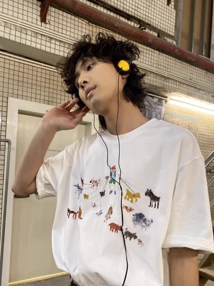 

Fun Walking Dog Cartoon Printed T-shirt for Men and Women Summer Fashion Trend Casual Comfy Pure Cotton Couple Short Sleeve Top