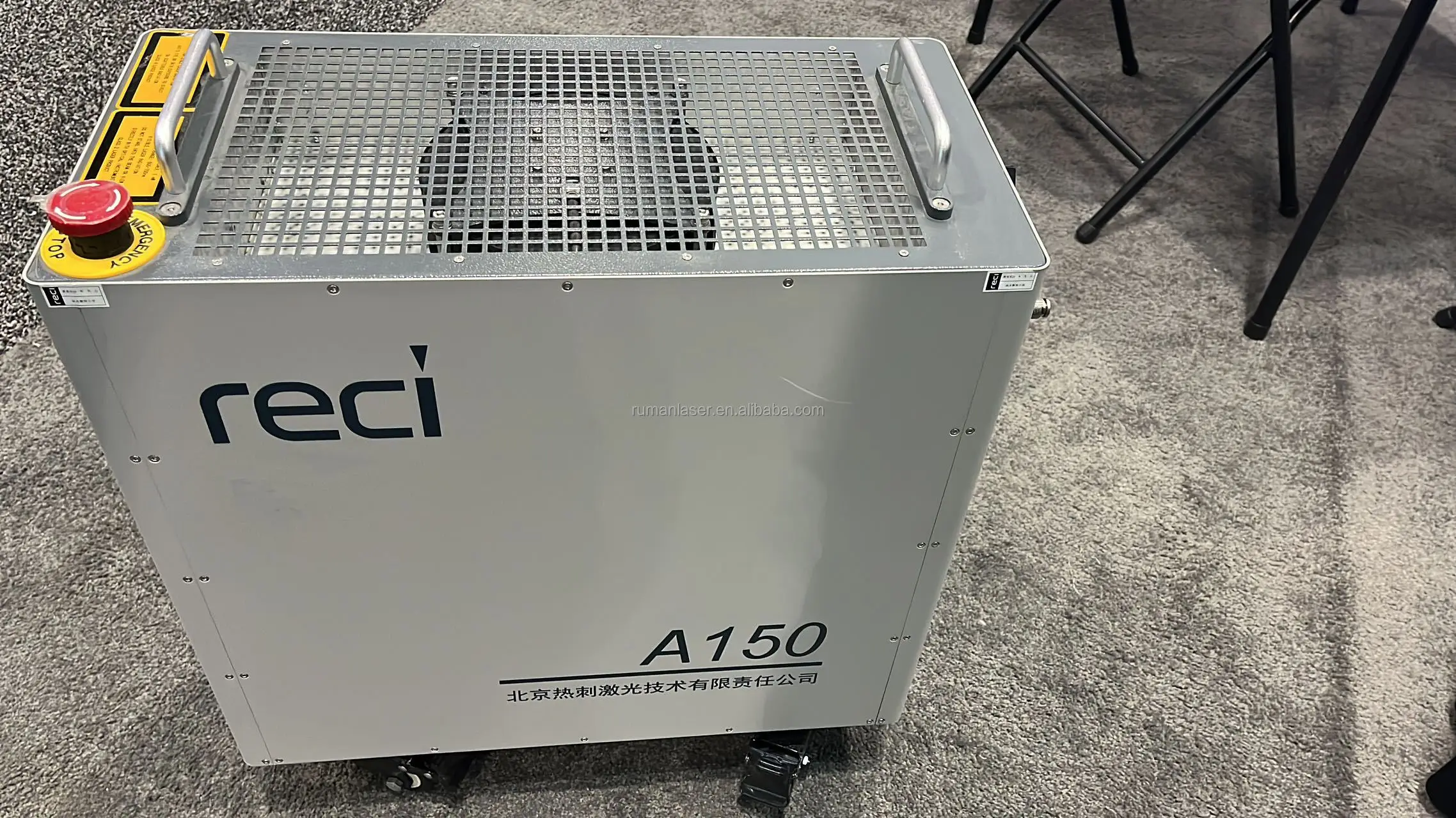 Air Cooled 1500w Laser Welders Handheld Fiber Laser Welding Machine with Air Cooling System