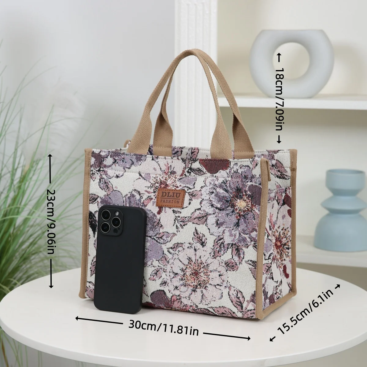 New style, large capacity, flower pattern, handbag, lunch bag, lunch box storage bag, square bag, commuting miscellaneous bag.