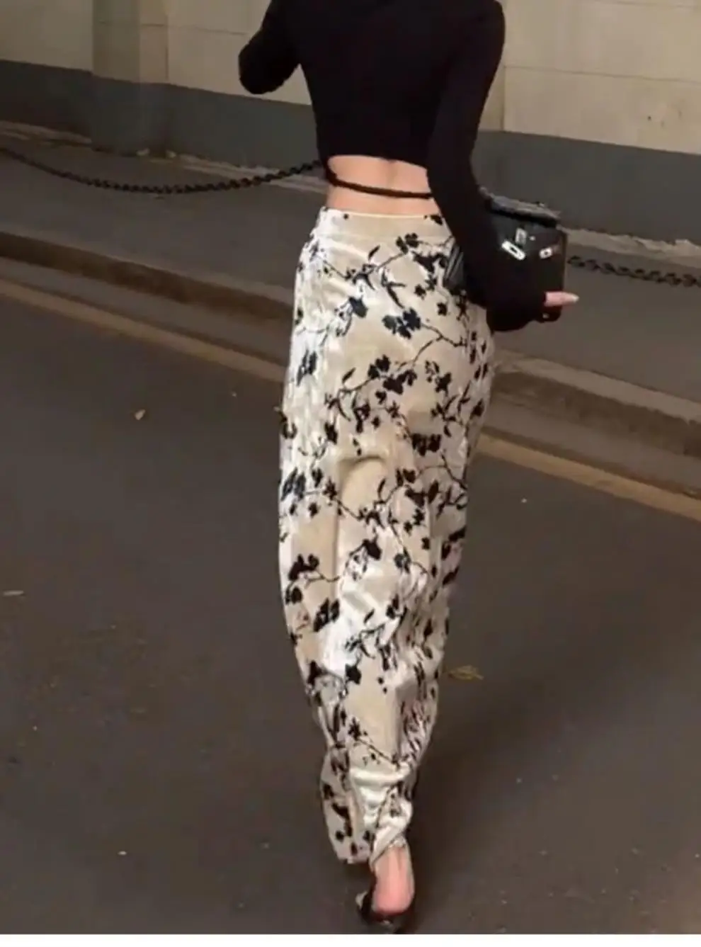 تنورة مخملية أنيقة مطبوعة بأقليات فرنسية فريدة من نوعها للنساء للربيع والصيف بمزاج جديد متقدم ملفوف على شكل حرف A #4