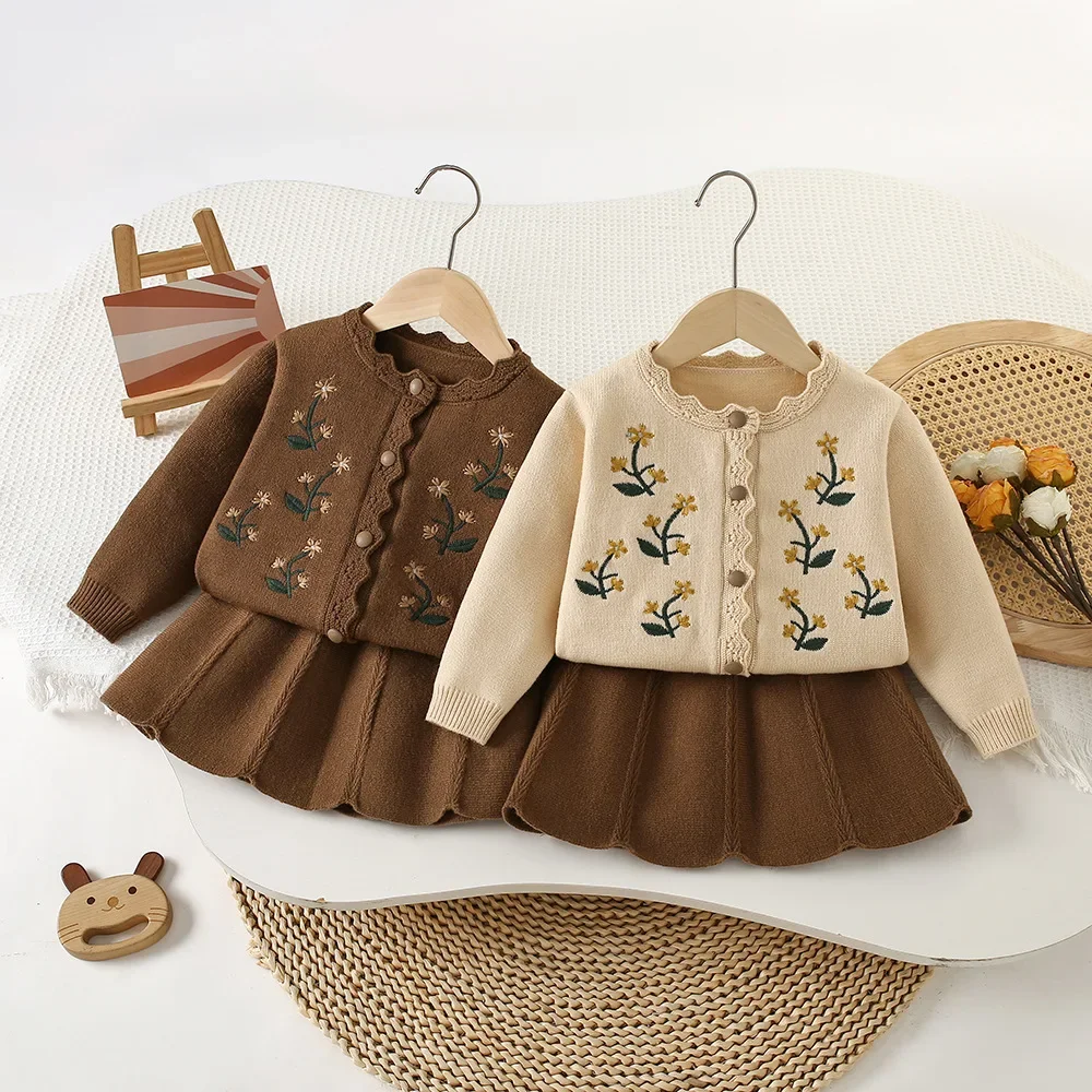 Korean-Style Toddler Girl Outfit Set – Embroidered Crew Neck Knit Top & Skirt 2-Piece, Soft Autumn Winter Coordinated Clothes