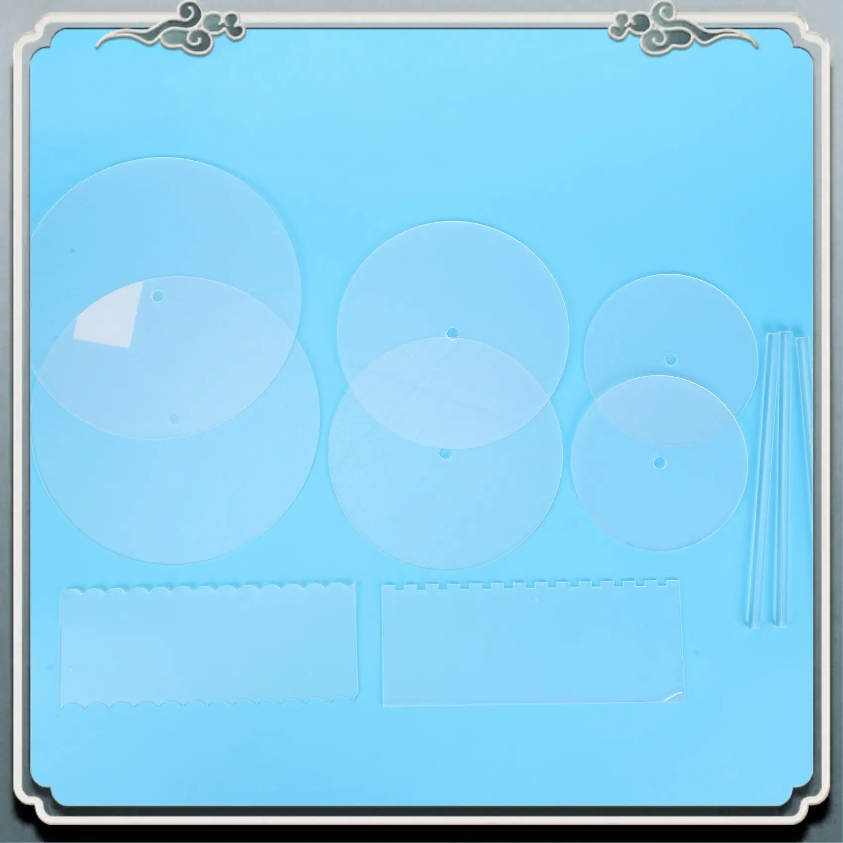 Durable Acrylic Round Cake Disk Set - Cake Discs Circle Base Boards With Center Hole - 2 Comb Scrapers (4 Patterns) & Dowel Rod
