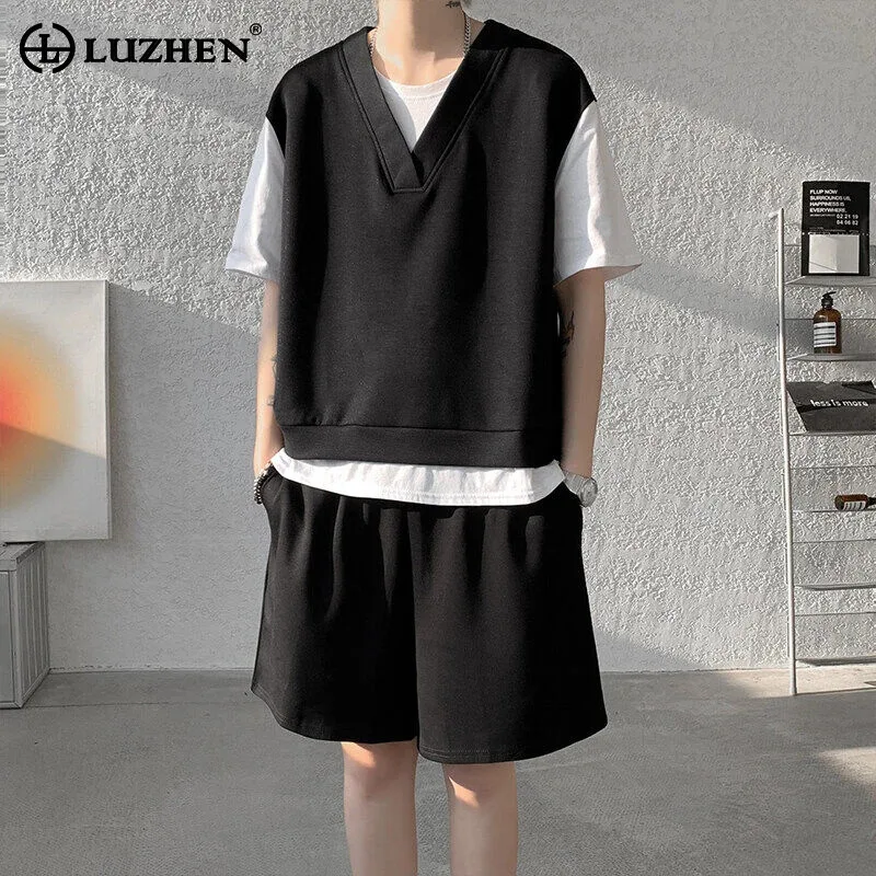 

LUZHEN Oversize Two-piece Sets Men's 2025 Summer Original V Neck Short Sleeve Color Contrast T-shirts Loose Casual Shorts JY2261