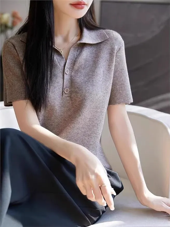 2025 New  Collar Knitted ort Sve T-irt Women's Design Faionable Button up irt Regular Fit Bodycon Top