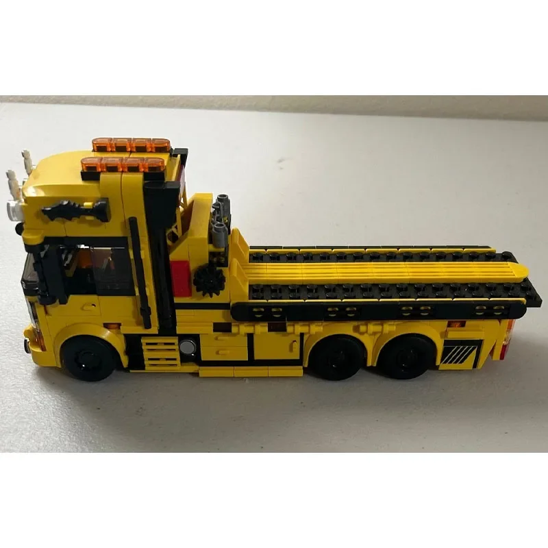 MOC-195206 Nuovo Classico Camion Cargo Rimorchio Building Block Modello 531 Parti Ragazzi Bambini Compleanno Building Block Giocattolo Regalo