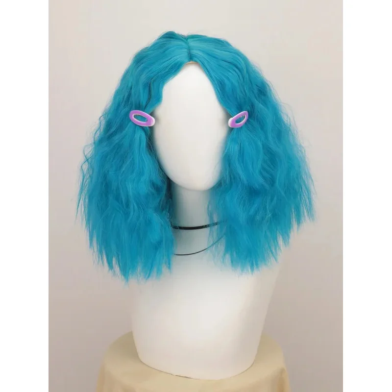 CyInside Out 2 Envy Joy Sadness Disgust Parrucca Corta Blu Ricci Calore Parrucchino Masquerade Cosplay Protezione Parrucca con Clip a Goccia d'Acqua