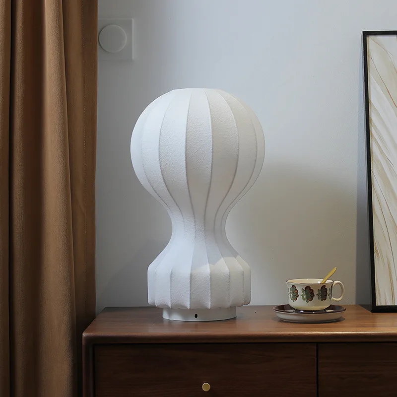 Italie Designer Soie Lampadaire Étude Chambre Chevetes Restaurant Teahouse Homestay Salon Café Étude Décor LED Table Lumière