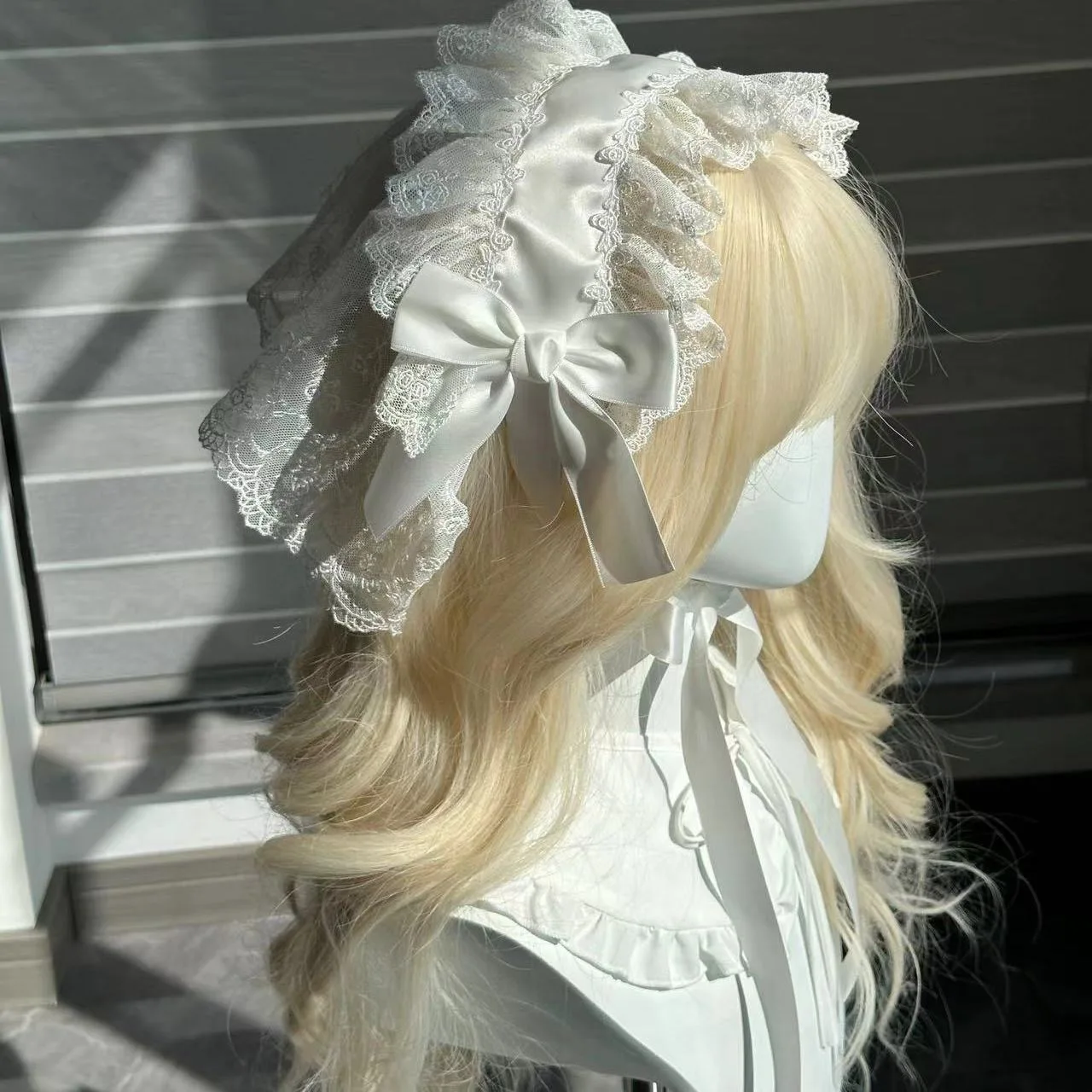 Diadema gótica hecha a mano de Lolita, accesorio de velo blanco/negro, lazo elegante Vintage, tocado de mujer de colocación de moda diaria de Lolita