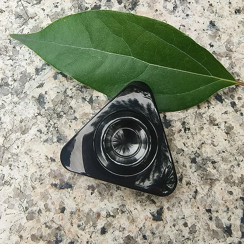 Small Triangular Fingertip Gyro,Stainless Steel ,To Pass The Time Adult Edc Metal Toy Decompression Artifact