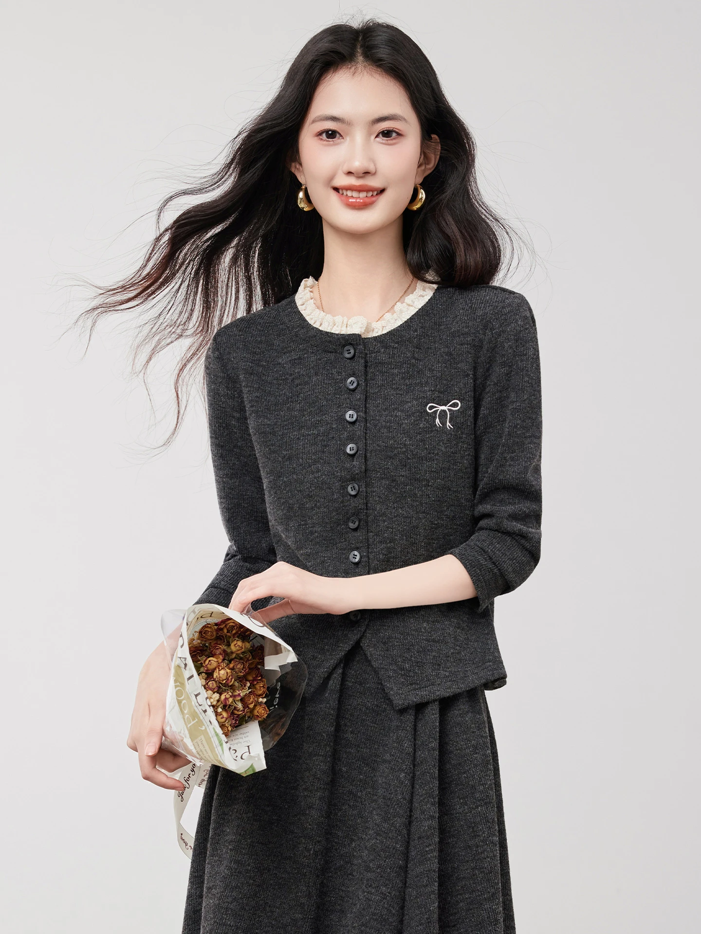 

Faionable ey Knitted Sweater Women's ort Sle Spring New Arrival High Quali Ele Casual Polyester Fiber Coat