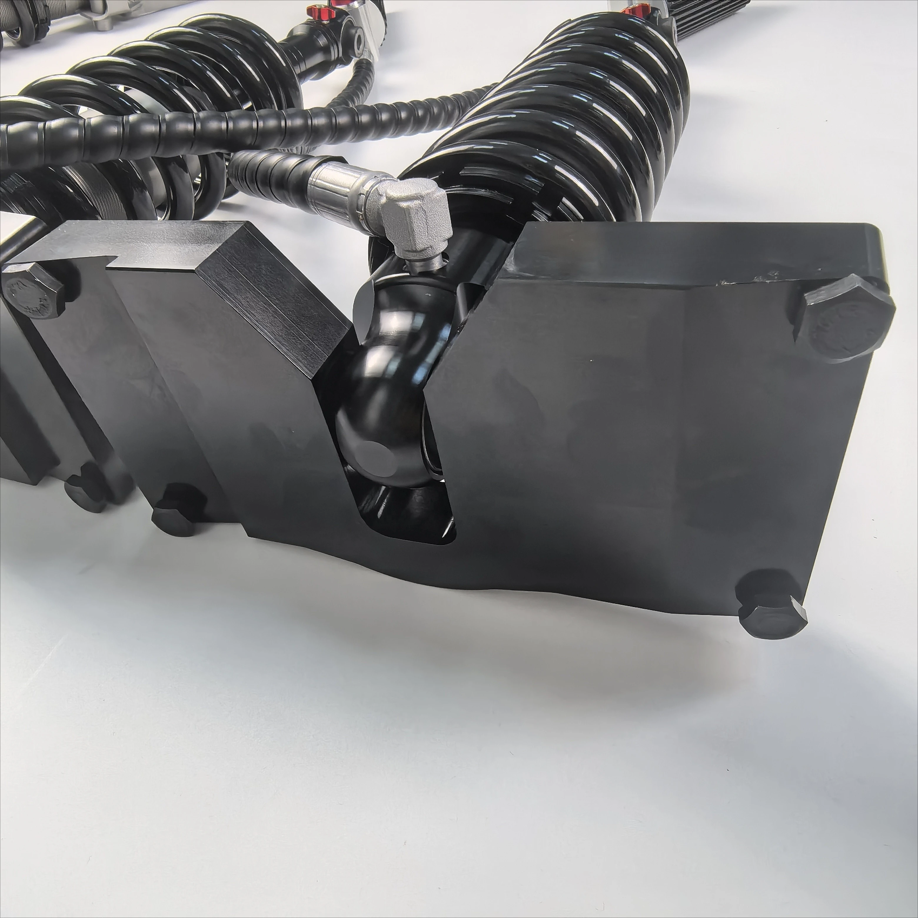 OPIC New Model New Design off Road Suspension Adjustable Coilover Shock Absorber for VW touareg 7P
