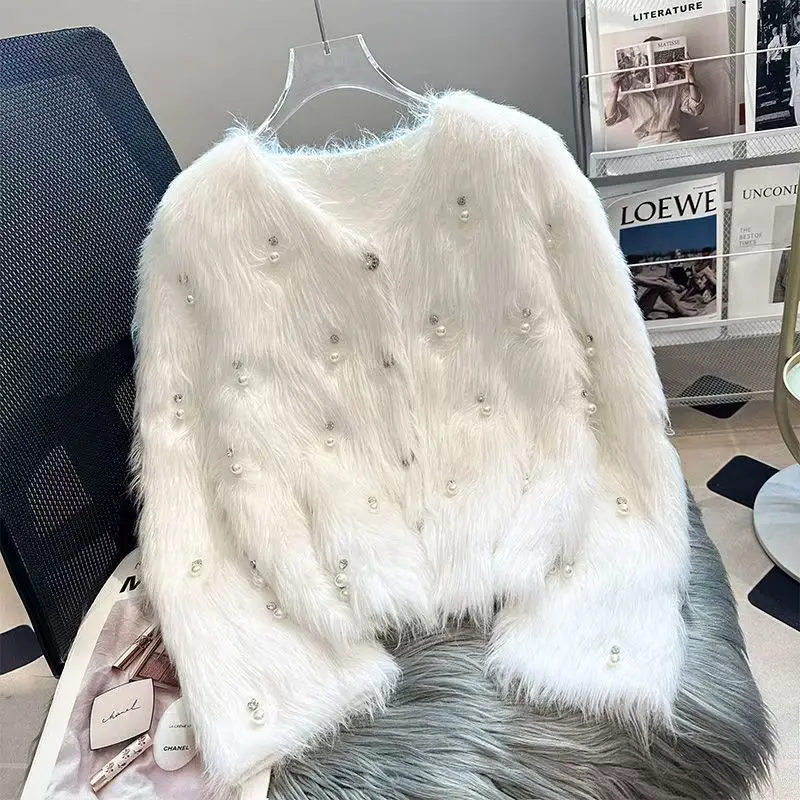 Autumn/winter Thickened Short Imitation Mink Fleece Knitted Cardigan Women Sweater High End Warm Loose V-neck Winter Women Coat