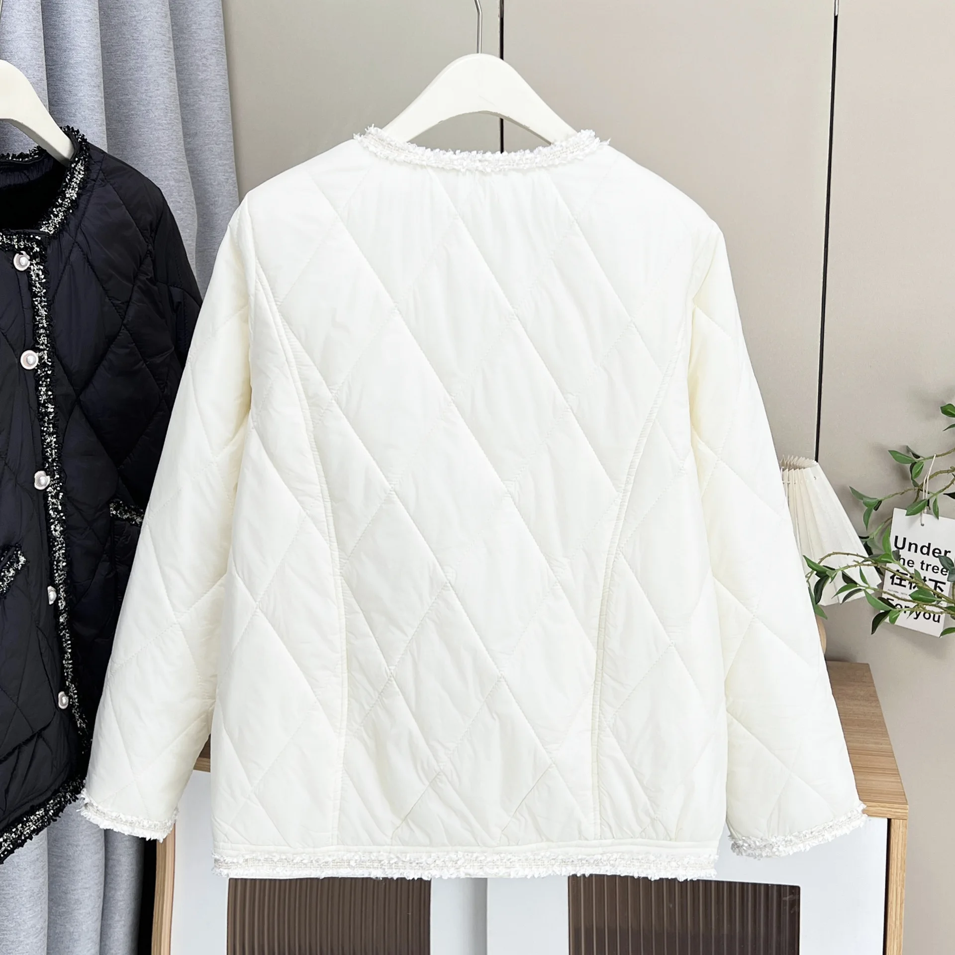 XXXXL موضة حجم كبير المرأة سترات الخريف الشتاء نمط جديد عادية شيك نمط الصوف وسادة مبطنة معطف دافئ 7015 #5