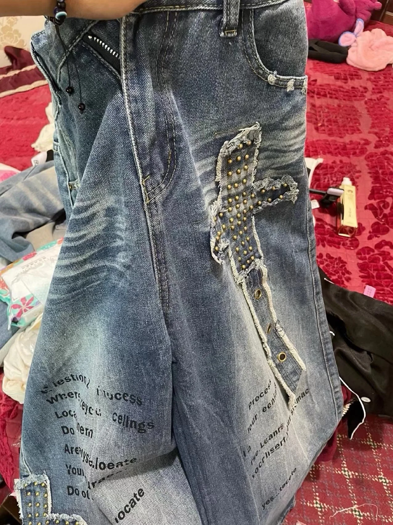 Vintage Jeans Flash Silver Cross Pattern Metal Rivet Jeans Female Baggy Casual Straight Leg Denim Pants Simple Women Clothing