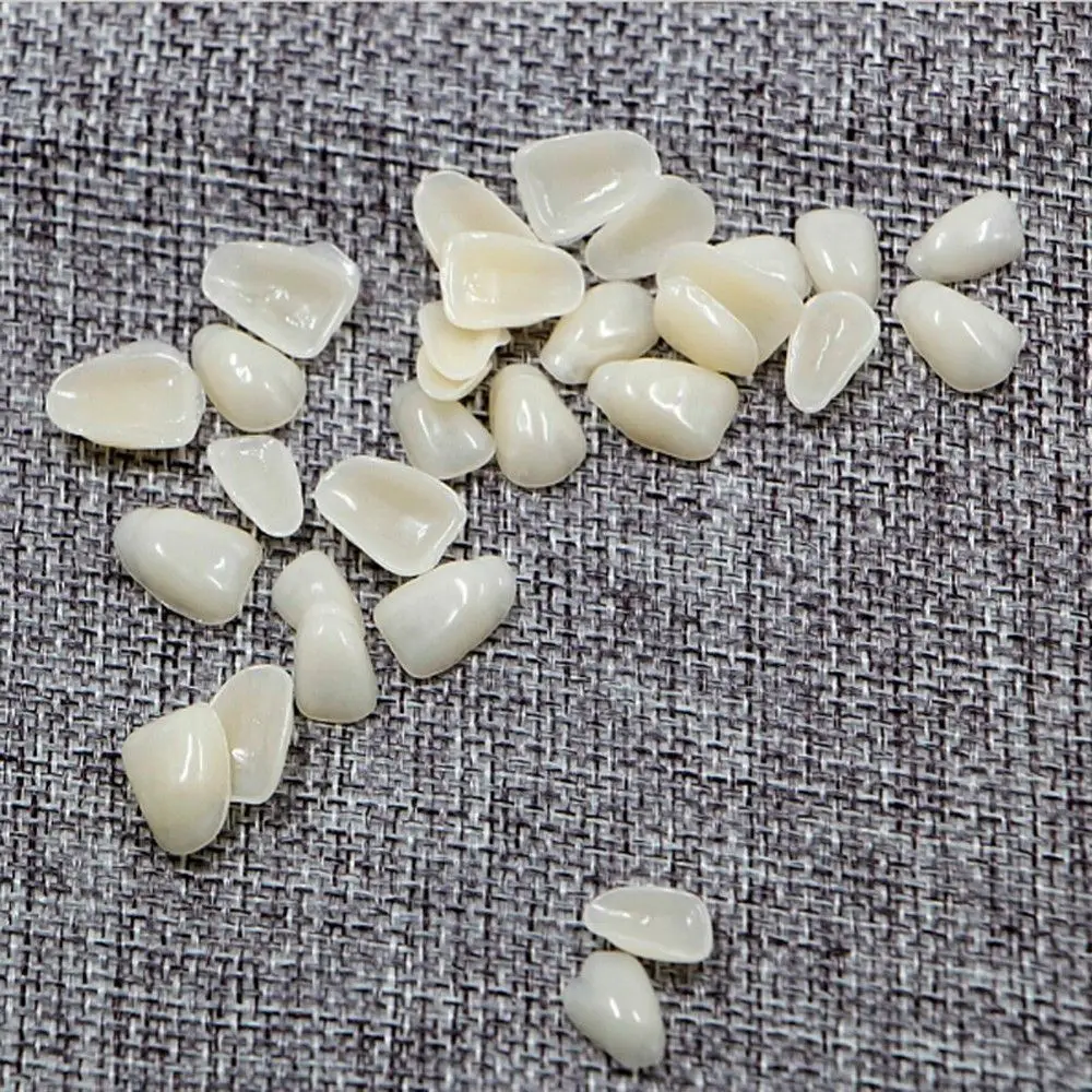 70PCS/Package Beauty Ultra-Thin Veneers  Porcelain Teeth Upper Anterior Resin Teeth Dental Films