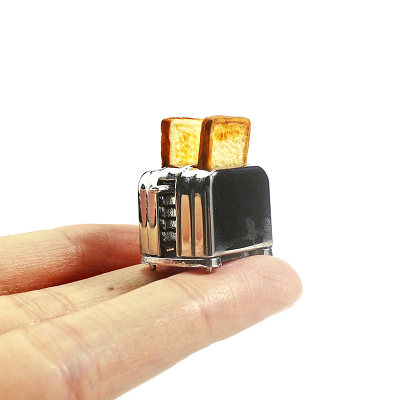 Modello di tostapane in miniatura per casa delle bambole con pezzi di pane tostato per la cucina Scena di colazione Decorazioni per mobili per casa delle bambole Mini elettrodomestici Giocattoli