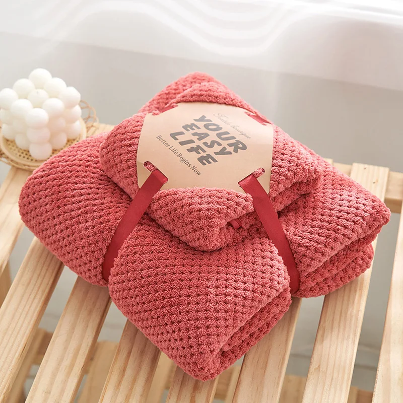 2pcs Coral Fleece Pineapple Grid Bath Towel Set Soft Super Absorbent Bath Towel Thickened Bath Towels High Quality Shower Towel