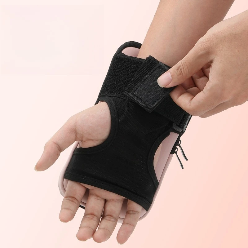 

Running Wrist Bag for Men Women Outdoor Sports Armband Fits 7 Inch Phones