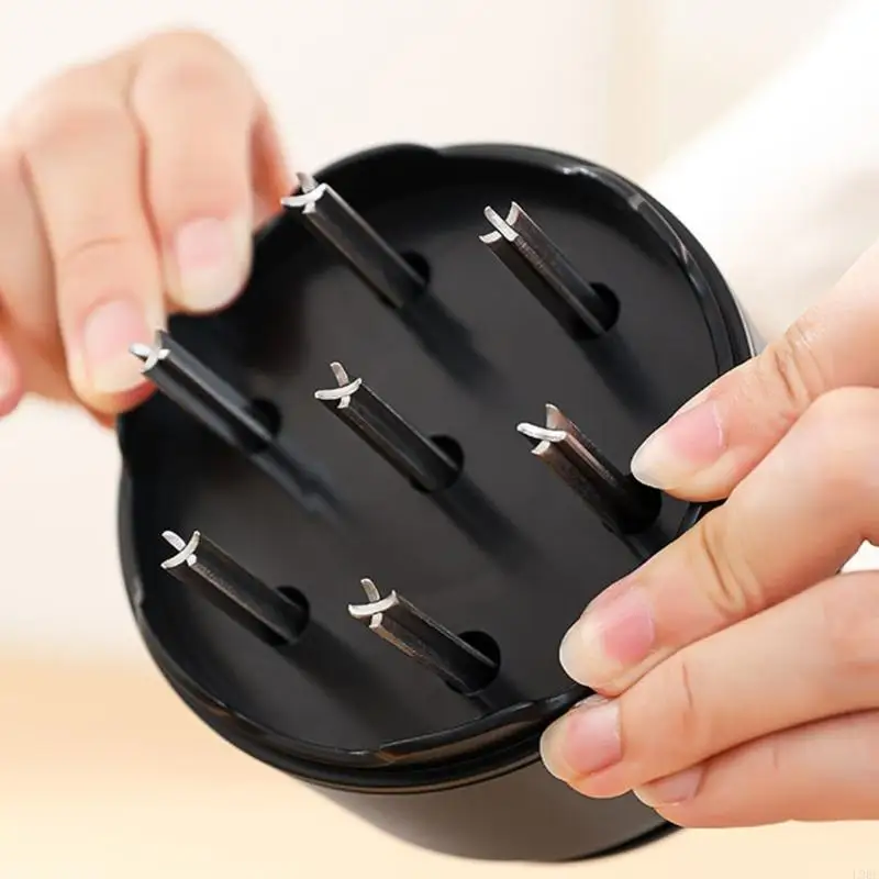 L9BE Practical Fruit center Remover 7 Hole Push Method Features Clear Holding Tray