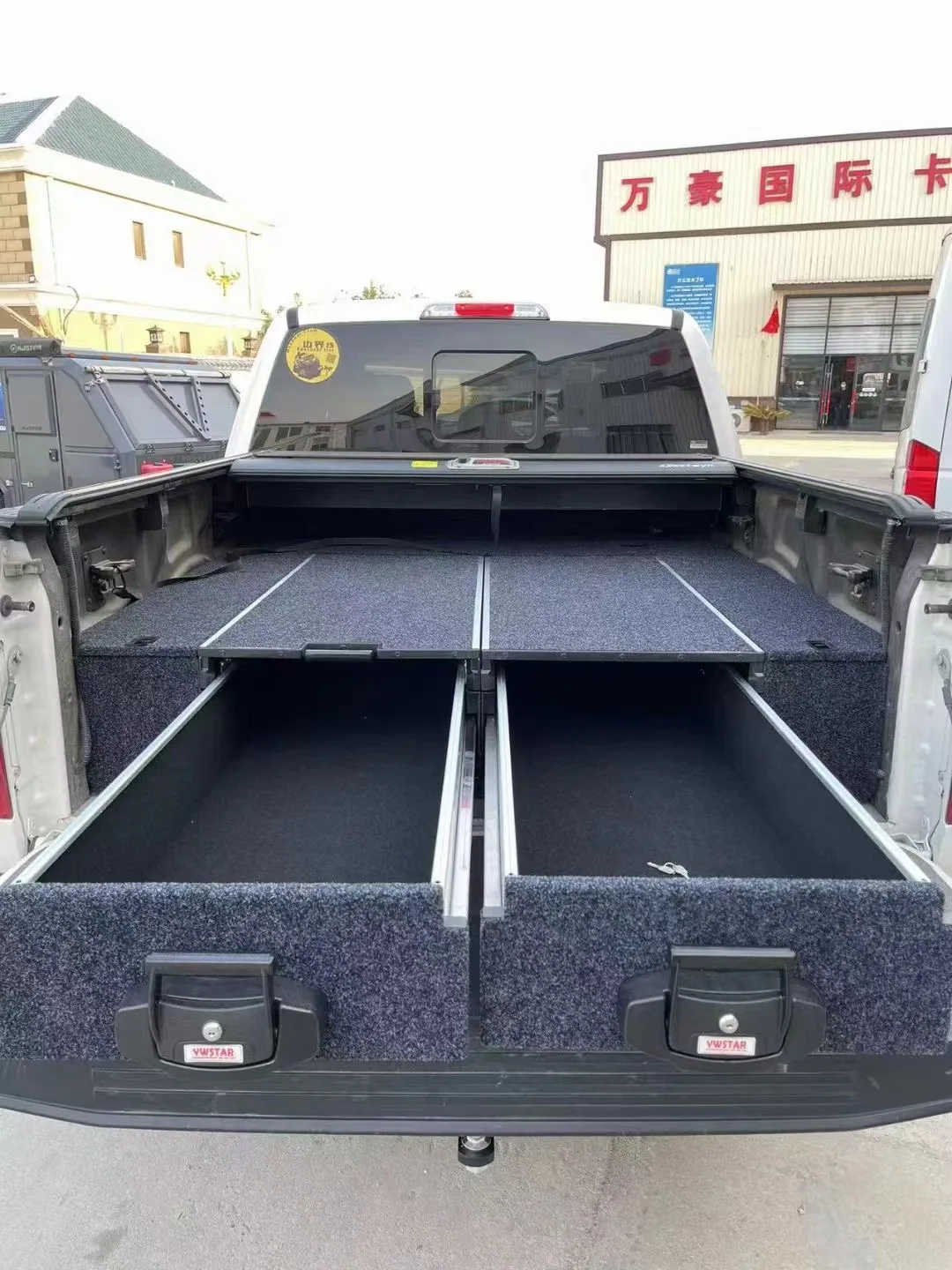 Wholesale Custom Aluminum Truck Bed Slide Tray Retractable Universal Cargo Drawer Accessory for Full Size Pickup Fits Ford