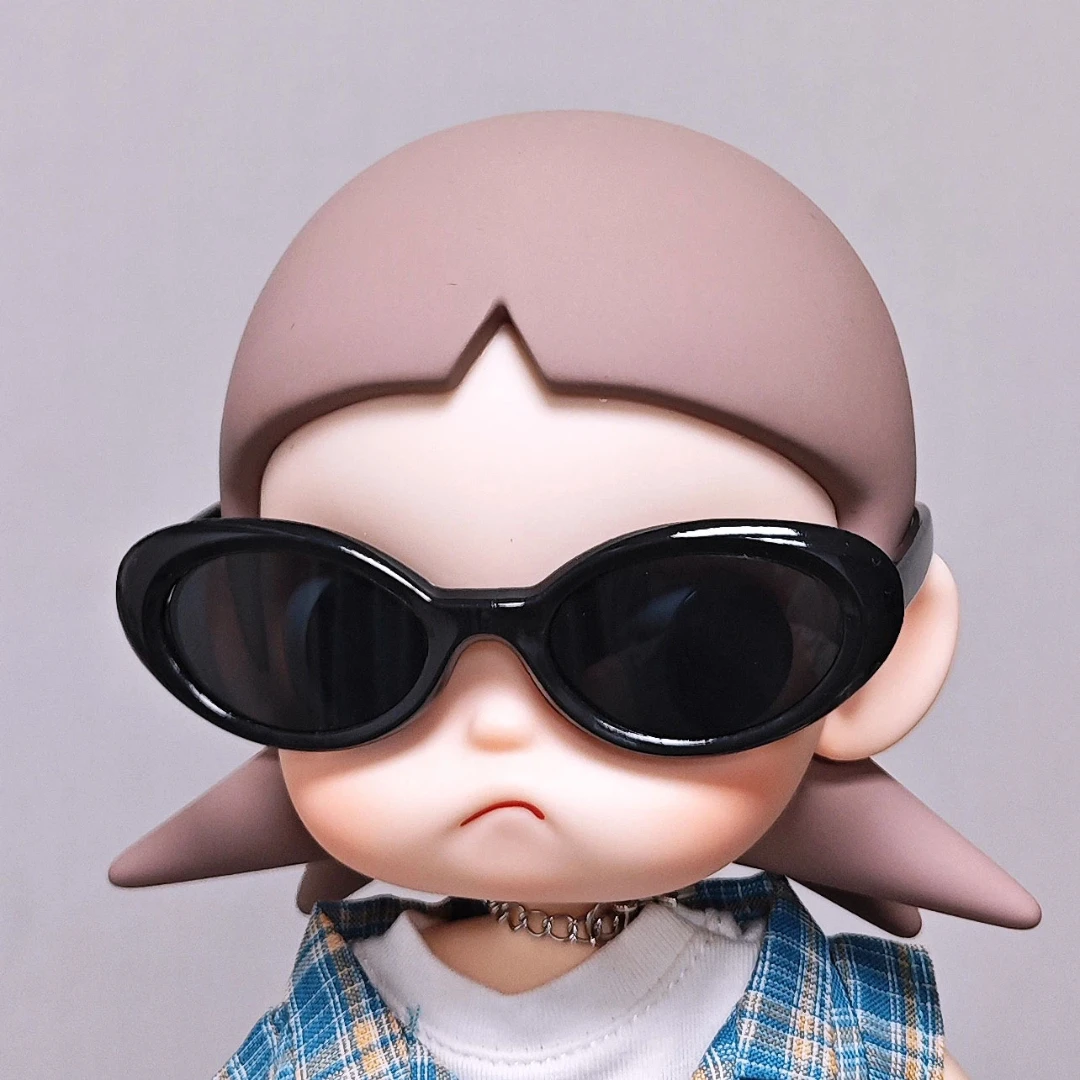 لملابس دمى Zsiga 2026 مجموعة جديدة عصرية رائعة باللون الأبيض والأحمر والبني 1/8 فستان بفيونكة نظارات جينز هدية تزيين الحفلات