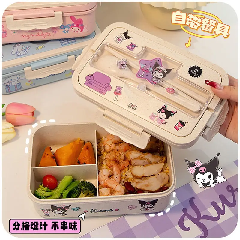 Kotak Makan Siang Bento Hello Kitty dengan Sendok, Sumpit, Stiker Sanrio, Portabel untuk Siswa, Kotak Makanan Ringan Sandwich 3 Sekat yang Dapat Dipanaskan