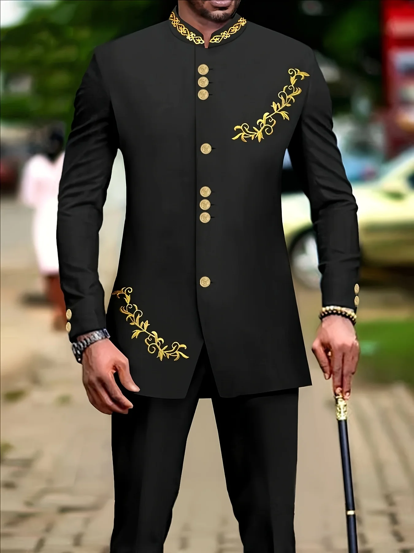 

Men's casual two-piece suit set with long sleeves, mid-length jacket and trousers.