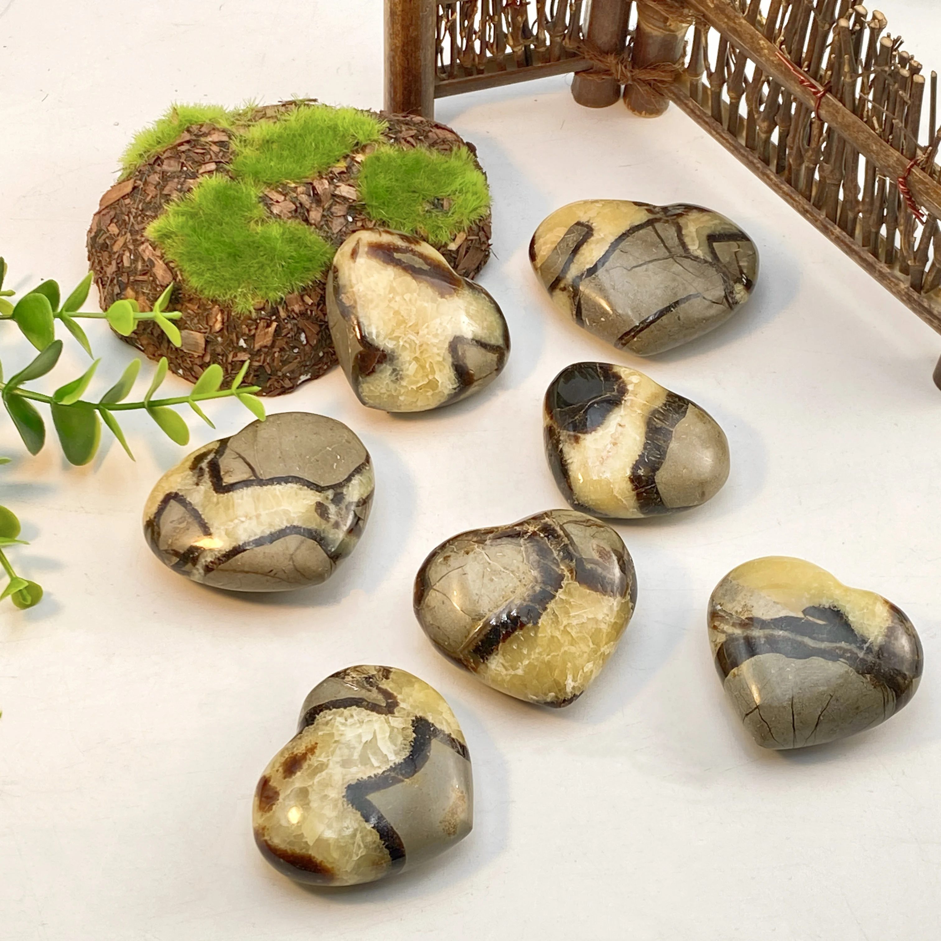 Random 1PC High Quality Septarium Heart Decoration Natural Crystal Raw Stone, Birthday gift, Scene decoration. #4