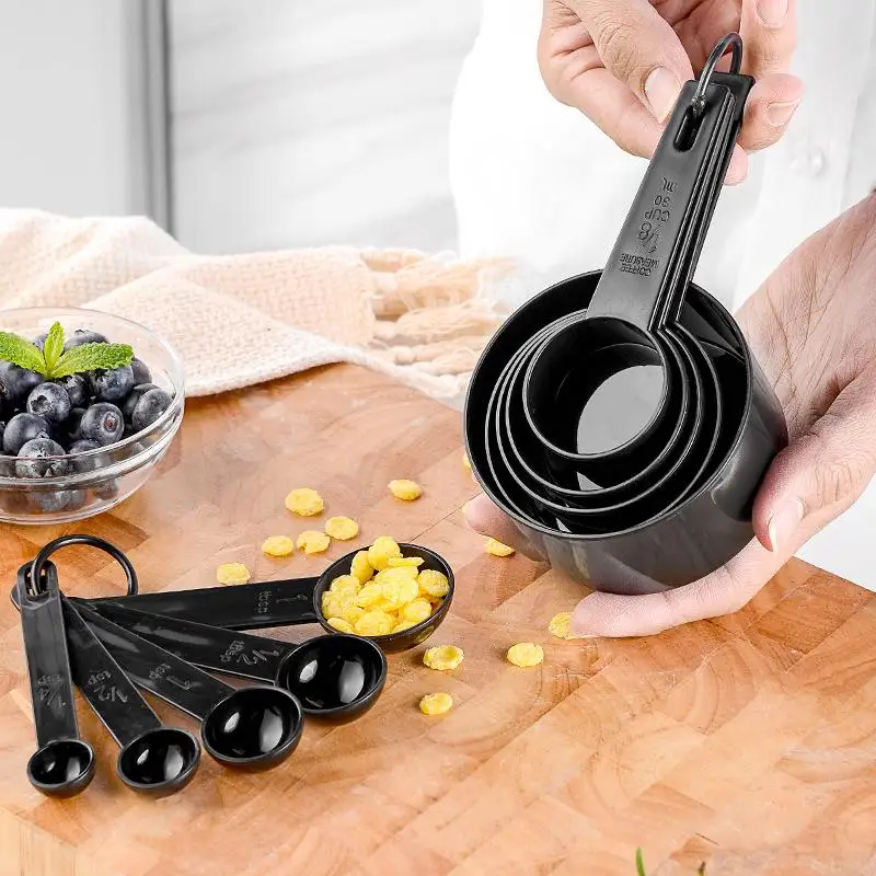 Plastic Measuring Cups And Spoons Set BPA Free Material Engraved Markings Perfect For Home Baking Cooking Meal Prep