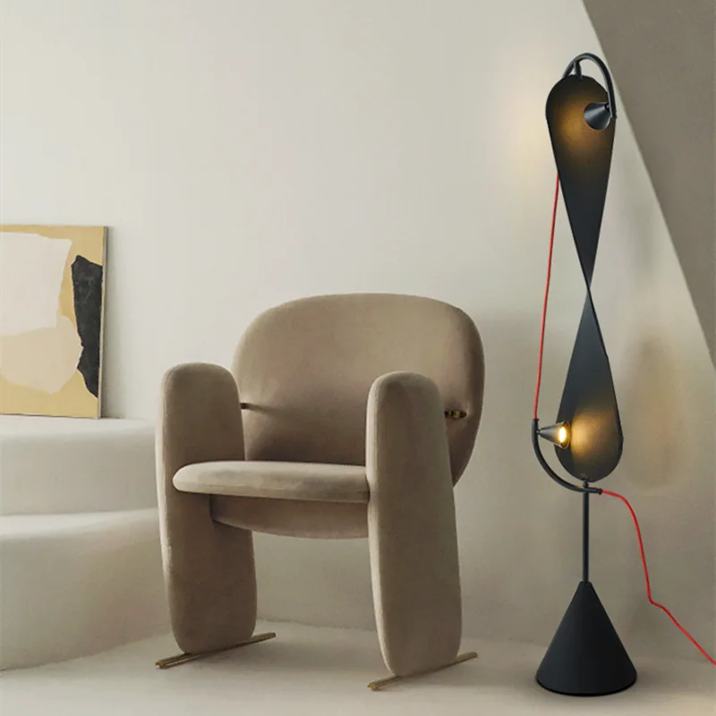 Retro floor lamp homestay study model room hotel decoration atmosphere living room sofa side bedroom lamps