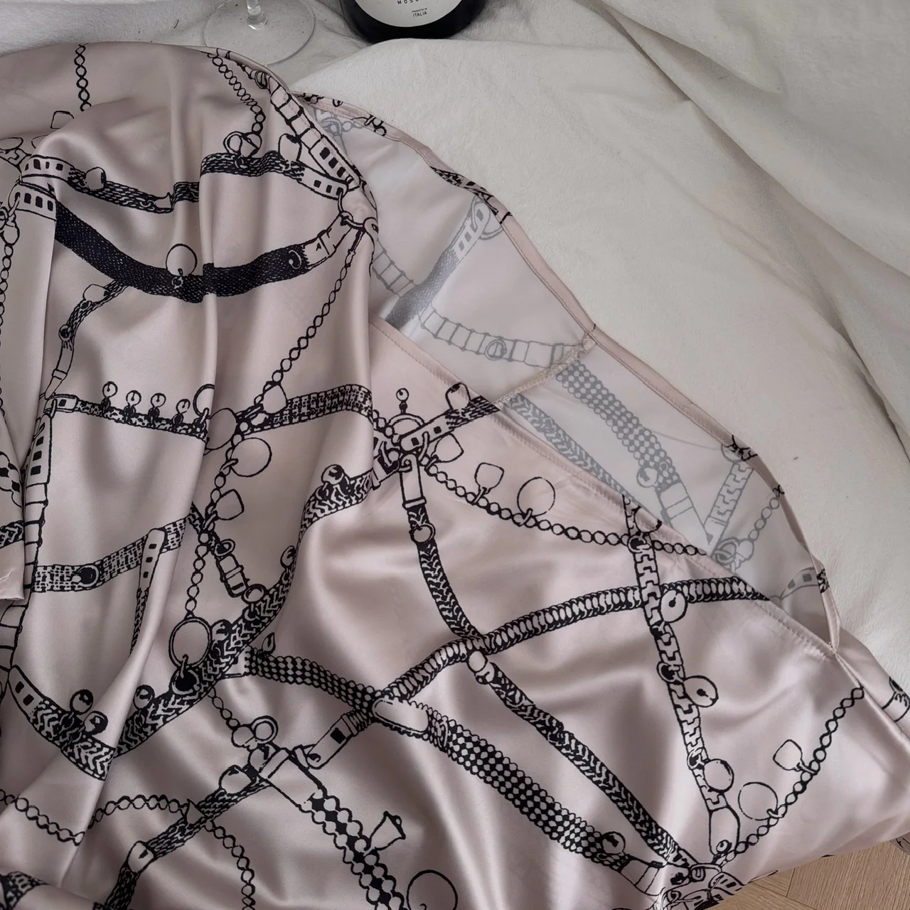 Clothland Women Vintage Chain Print Shirt Dress Sashes One Shoulder One Sleeve Backless Retro Mini Dresses Vestido QE196