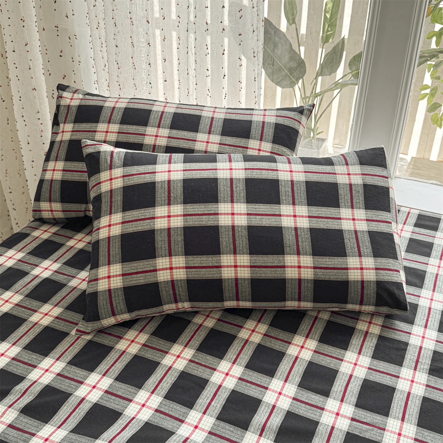 100% Cotton Bedding Set Minimalist Grid Black Duvet Cover Set Yarndyed Sheet Set Solid Grey Sheet King Queen for Bedroom Decor