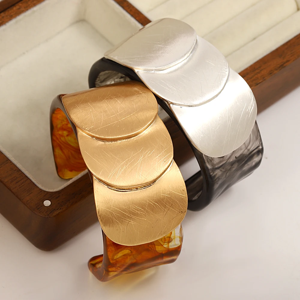 

Amorcome Trendy Brown Grey Thick Resin Acrylic Open Bangle Bracelet for Women Men Punk Irregular Geometric Wide Bangle Jewelry