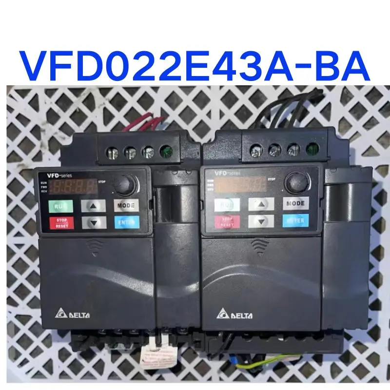 Second hand VFD022E43A-BA inverter 2.2KW tested OK, function intact