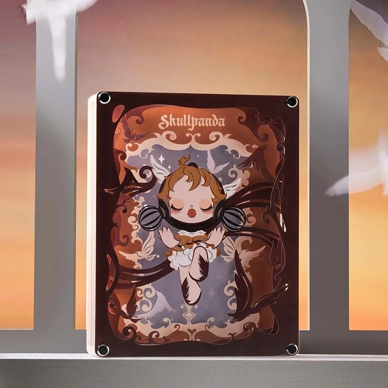 

Коллекция комиксов POPMART Skullpanda, вырезанная из бумаги лампа, монохромная и цветная фигурка SP, периферийные устройства, оригинальный подарок-сюрприз