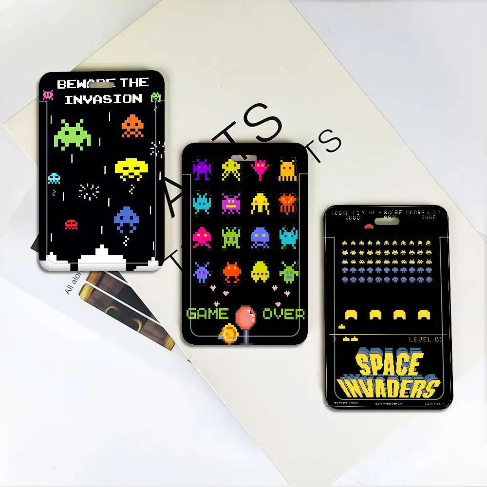 

Classic Shooting Game S-Space Invaders Card Holder Company Staff Pass ID Work Card Holder Business Supplies