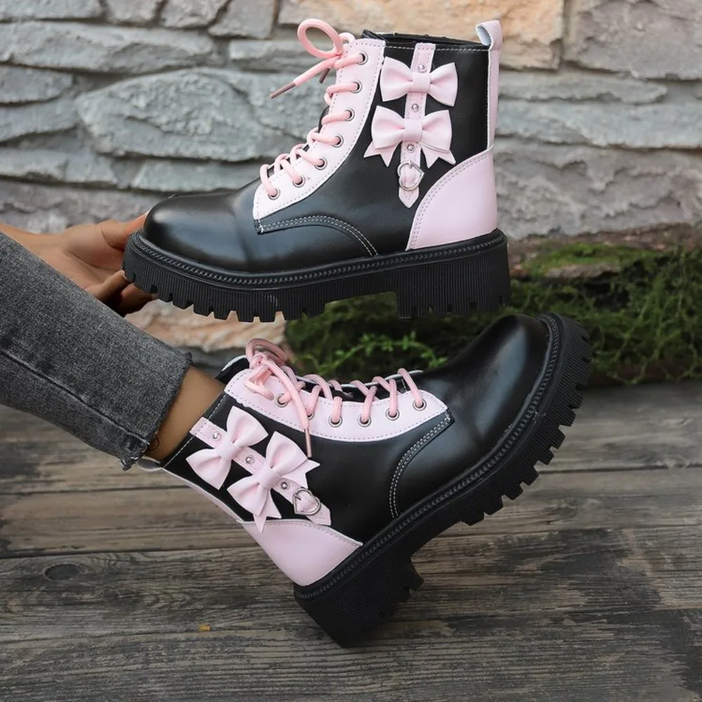 Süße Rosa Schleifenknoten-Stiefeletten in Mischfarben für Damen, Herbst 2026, mit Dicker Sohle, Schnürung, Candy-Punk-Stil und Metalldekoration, Größe 42 – Detail 17