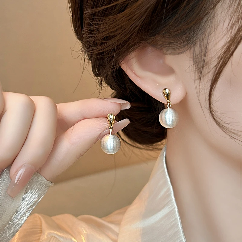 New Fashionable Four Seasons Cold Wind Copper Multi Color Geometric Brushed Ball Earrings for Women's Daily Wear Jewelry 2024 image 2