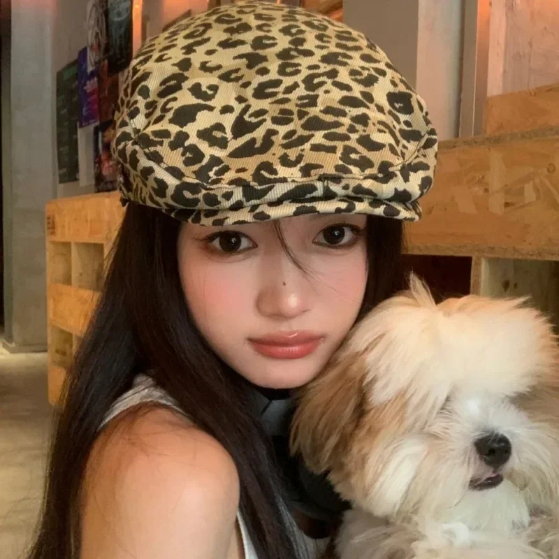 Ins Niche Retro Cow Print Forward Women Hat with Adjustable Leopard Print Fashion Versatile Beret Girls Cap Head Accessories