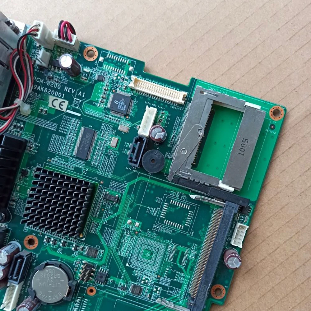 Embedded all-in-one machine PPC-177T PCM-8200 REV.A1