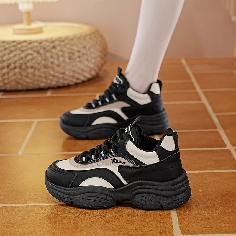 

Women Shoes 2025 New Autumn Trendy Brand Torre Female Thick Sole Increased Casual Flow Reflective Sports Running Trendy Shoes