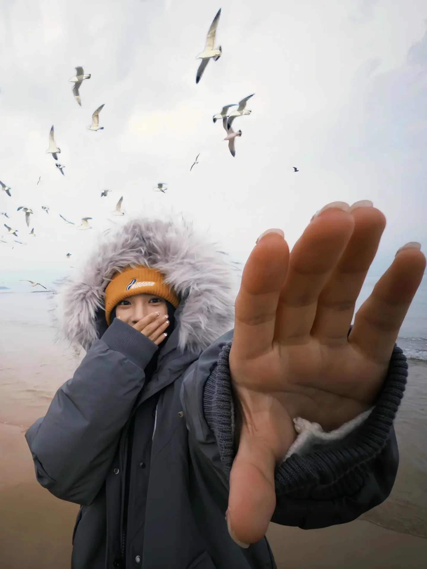 

Men's down Parka Coat Large Fur Collar Hooded Winter Cotton Jaet American Sle Couple's Cotton Padded Coat Warm Thiened