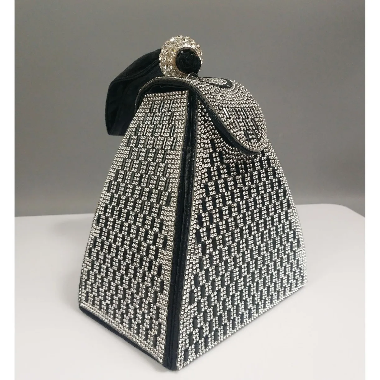 Women's Geometric Water-encrusted Diamond Clutch Bag Handbag Fashionable And Versatile Korean Version Tide One-piece Delivery