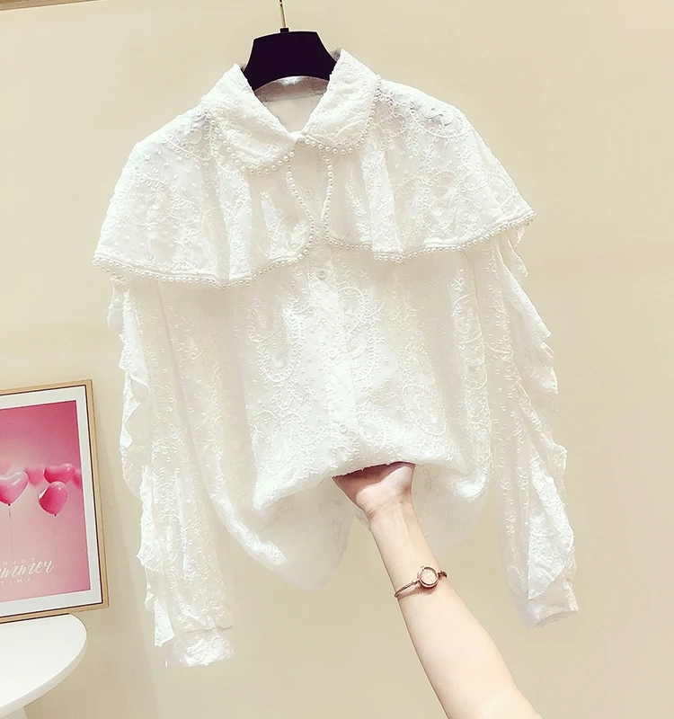 Palace Style Lace Shirt for Women 2024 Spring New Beaded Retro Peter Pan Collar Lotus Leaf Shawl Crochet Embroidery Shirts