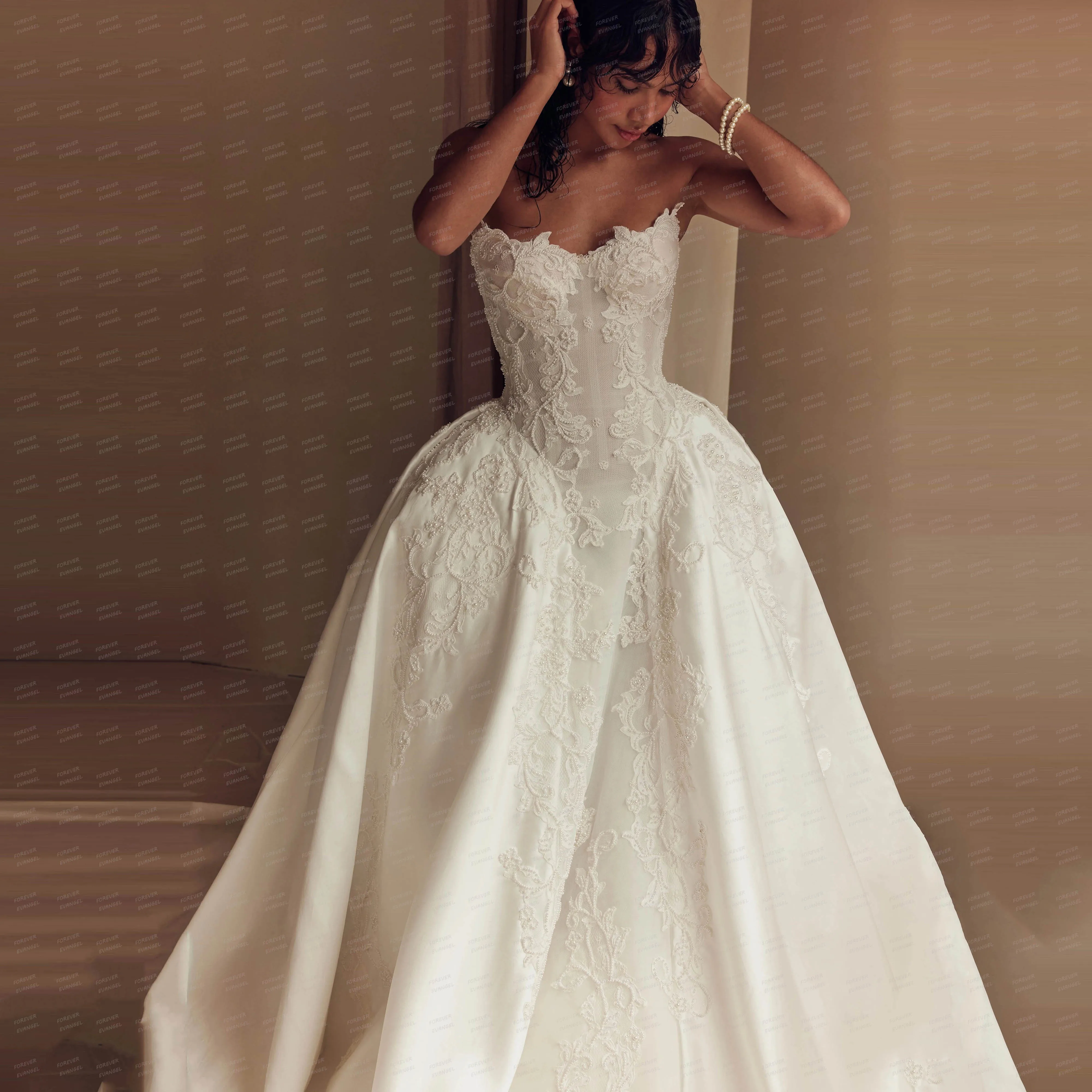 Luxury Appliques Wedding Dresses Woman A Line Sweetheart Sleeveless Bride Gowns Ruffles Customized Satin Vestidos De Novia Party