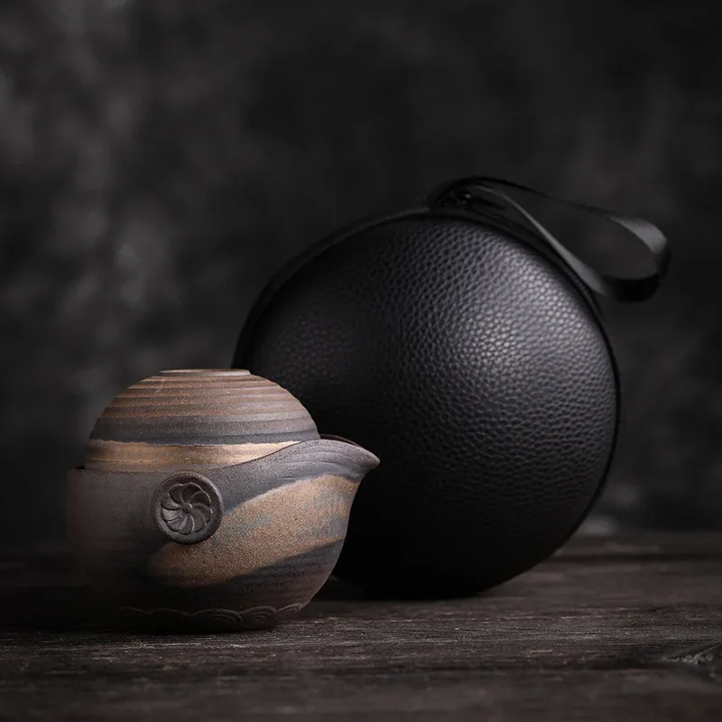 Charm of Lotus Gilded Iron Glaze Fast Passenger Cup Handmade Ceramic Kung Fu Tea Set One Pot and Two Cups Portable Travel Set