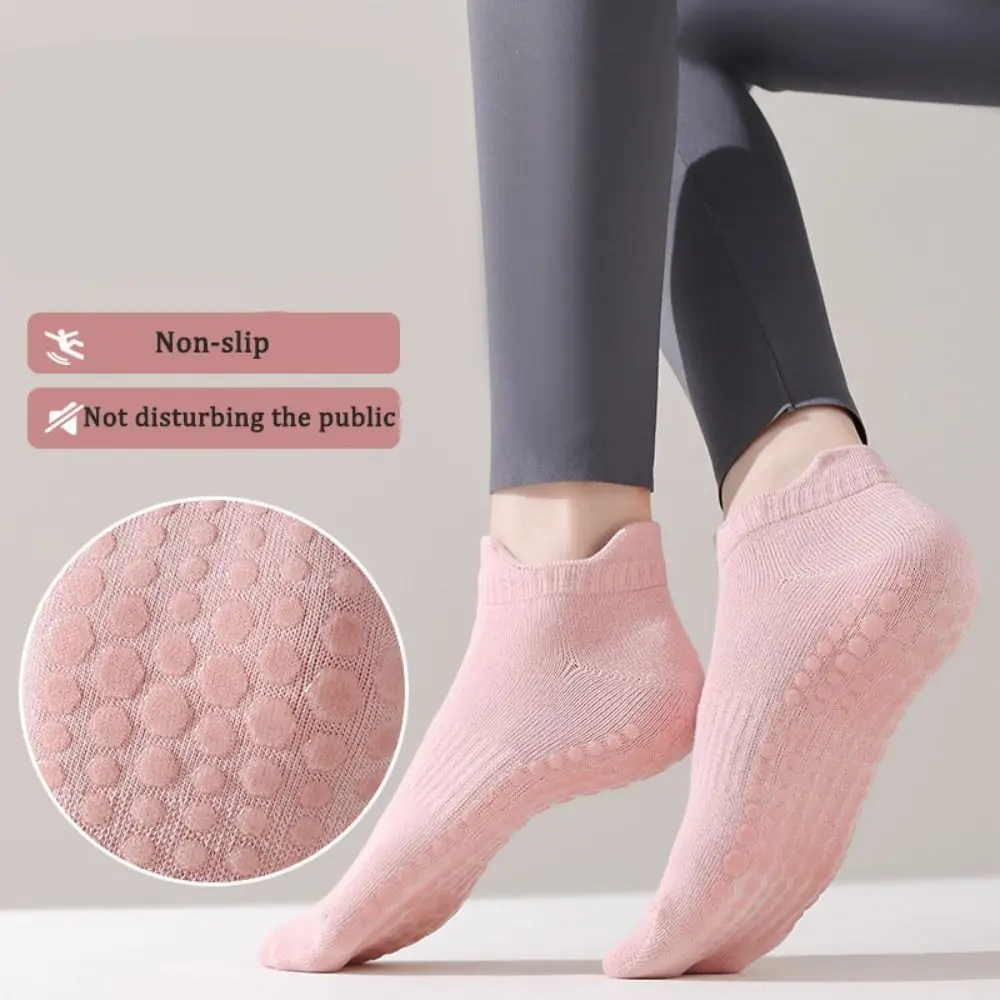 

5Pairs Simple Anti-Slip Fitness Socks Sweat-Absorbent Sports Hosiery Yoga Socks Women Breathable Short Tube Socks